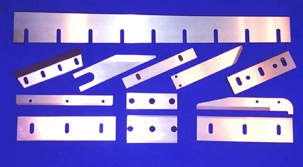 Straight Knives
