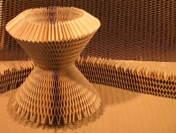 Honeycomb paper core