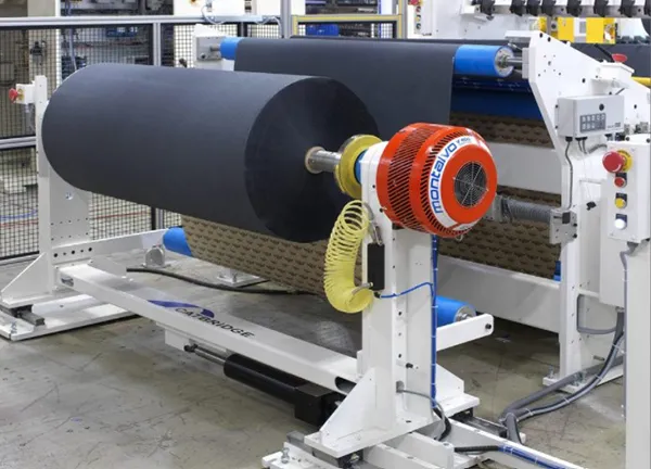 Model 600 Shafted Unwind