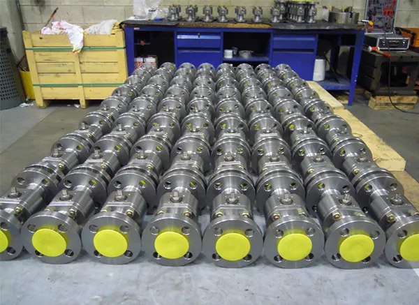 FLOATING SIDE ENTRY BALL VALVE