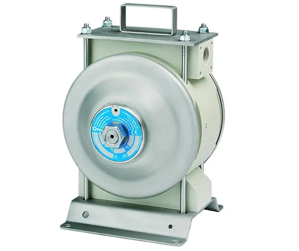 500 SEries Plastic Pump
