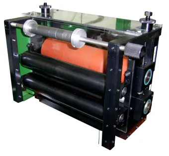 LAMINATING UNIT