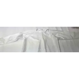 Protective gown