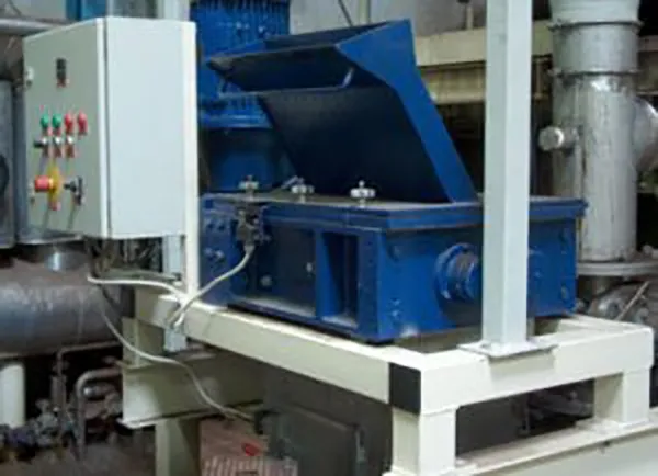 Mercodor shredding machine ZM 44