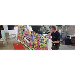 Vehicle Wrapping