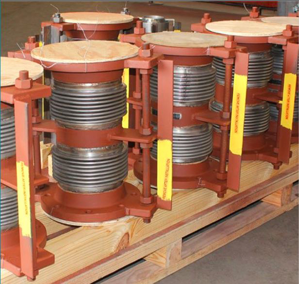UNIVERSAL PIPE EXPANSION JOINT