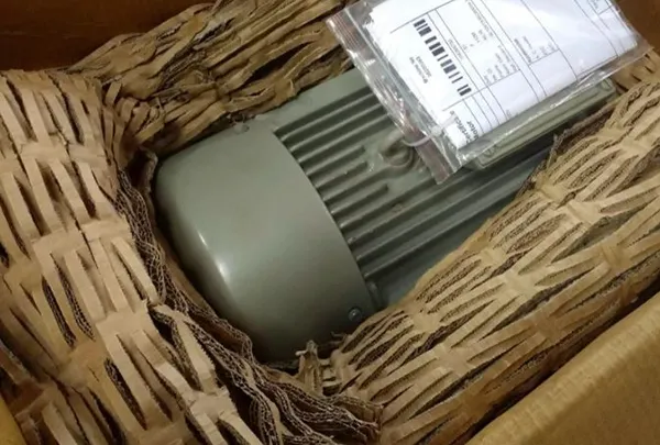 CARDBOARD SHREDDER