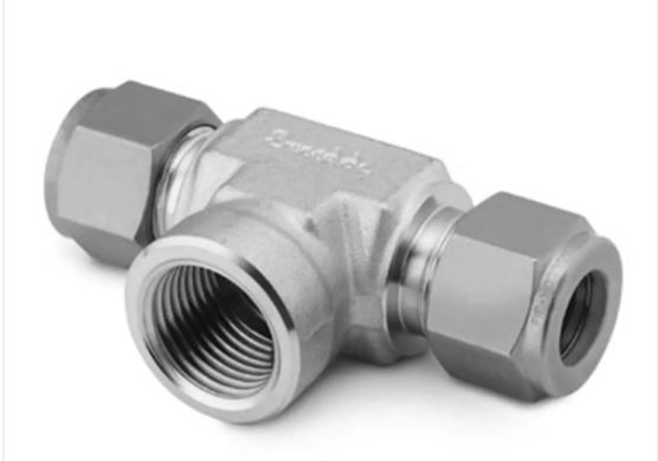 Tube Fittings and Adapters — Female Connectors