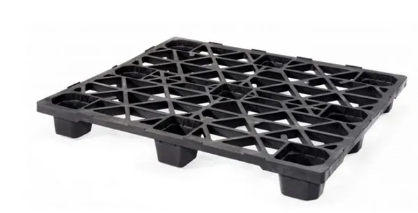 Heavy-duty plastic pallet