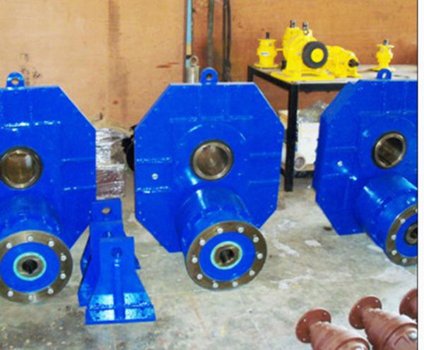 SHAFT MOUNTED GEAR BOXES
